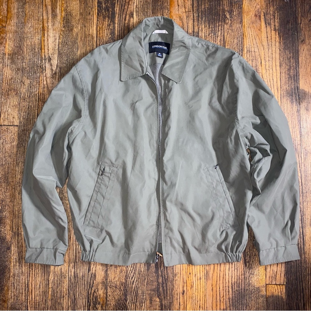 London Fog Light Weight Zip Front Golf Jacket size Medium color Light Sage